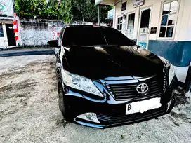Camry 2.5V/AT Istimewa