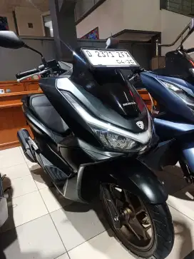 PCX 160 ABS 2025 - LIKE NEW - SRI SANJAYA MOTOR