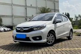 Honda Brio Satya 1.2 E Bensin-AT 2021 Putih