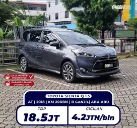 Sienta Q 1.5 AT 2018