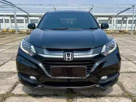 DP 10JT [LOW KM 45.000] HONDA HRV PRESTIGE 2017 NIK 2016 HITAM