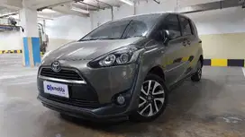TDP 8,JT Toyota Sienta 1.5 V Bensin-MT Coklat 2016