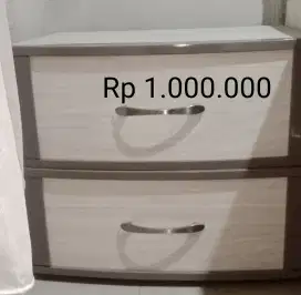 Dijual meja laci minimalis dua tingkat
