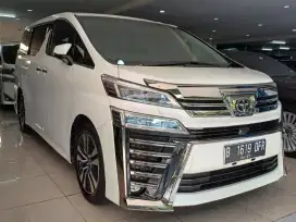 TOYOTA VELLFIRE G 2.5 ATPM 2022