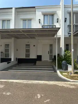 Rumah 2 Lantai Modern Cantik Murah Semi Furnish di Grand Wisata bekasi