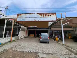 Ruko Luas di Poros Jalan Raya Akses Truk & Cocok untuk Bisnis Besar
