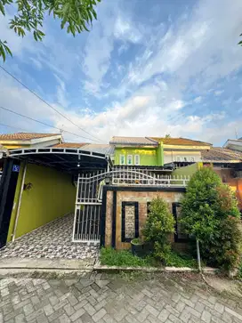Dijual rumah Siap Huni di Perum Toddopuli Tirta Garden - Makassar