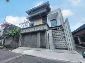 Rumah Baru Tengah Kota Dekat Hotel Alila Jajar Laweyan