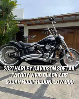 Harley Softail Fatboy Vivid Black 2021