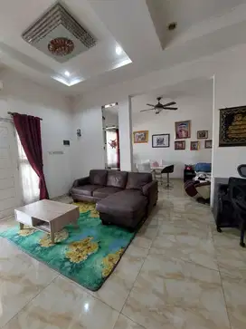 Rumah Bagus Dalam Komplek Harga Menarik Di Petukangan Utara