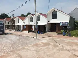 Rumah tampak satu lantai tapi dua lantai konsep mezzanin  400jtan