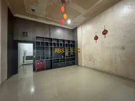Dijual Ruko 3,5 Tingkat di Komplek Cemara Asri Jalan Makmur - Medan