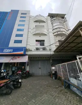 Raya Tegalsari Ruko Tengah Kota