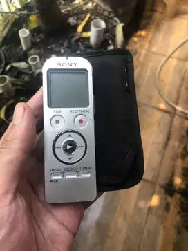 Digital voice recorder sony icd ux533 original