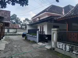 Kost Furnish 10 Kamar Lokasi Startegis Dekat Kawasan Bisnis