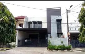 Rumah baru renovasi minimalis murah lokasi di Ketintang wiyata