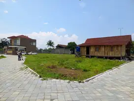 Area Kampus UPN Sleman Luas 304 m2,Harga Termurah  Tanah Kost Ekslusif