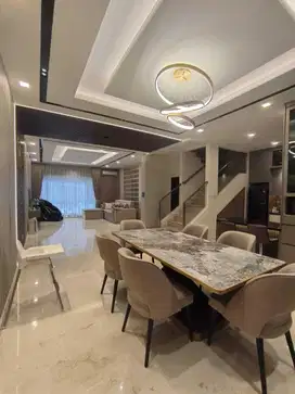 JUAL RUGI, RUMAH GOLF ISLAND PIK FURNISH MEWAH, BISA KPR