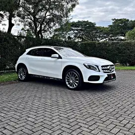 BERGARANSI! Mercedes Benz GLA200 AMG 2020 facelift 2019 gla 200