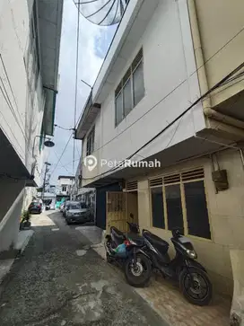 DISEWA RUMAH JALAN SEI KERA GANG PRIBADI (TJIA TJAI)