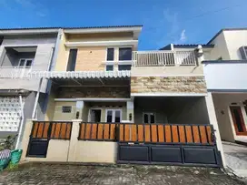 Rumah Cantik 2Lt Modern Minimalis Cluster Dekat Gate In/Exit Tol