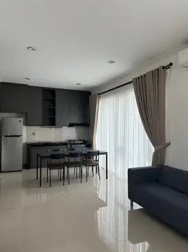 DISEWAKAN RUMAH PIK 2 TAHAP 1 8x10m² 3+1BR 2 LANTAI