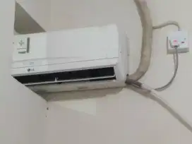 Jual cepat dan murah AC merek LG 1 PK