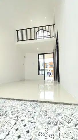Rumah cantik 400jtan 15 menit stasiun depok konsep mezzanin