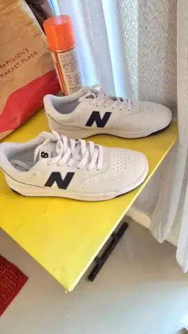 Sepatu NB New Balance BB80