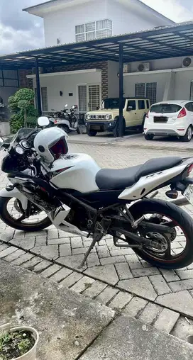 Di jual ninja rr new 2013