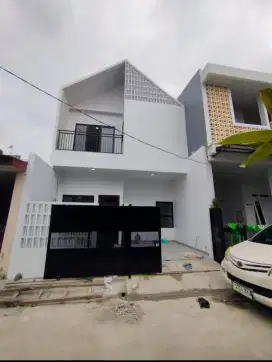 DI JUAL RUMAH BARU 2 LANTAI DI TELAGA MAS DUTA HARAPAN