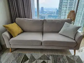 Jual Cepat BU Sofa Informa Baru Pakai Murah Nego