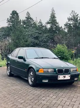 BMW E36 323i 1997