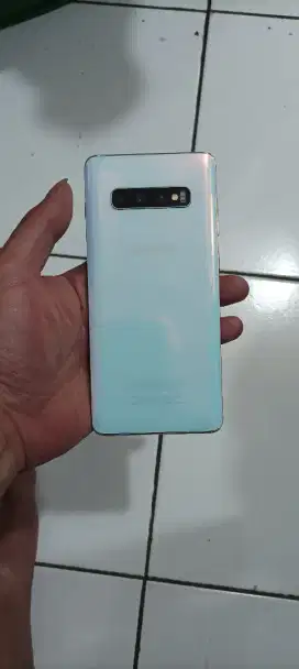 Samsung S10 plus 8/128Gb