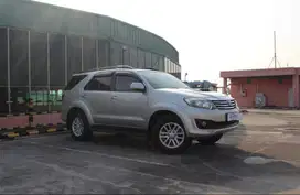 [REAL LOW KM] Toyota Fortuner G VNT diesel 2012 2kd non trd