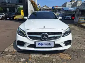 DP 5% Mercedes-Benz C300 2.0 AMG Line Bensin-AT 2019 UAH