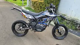Yamaha WR 155 Supermoto