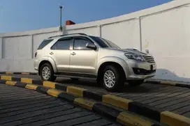 [REAL LOW KM] Toyota Fortuner G VNT diesel 2012 2kd non trd
