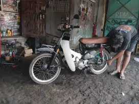 Motor Honda c 82 club