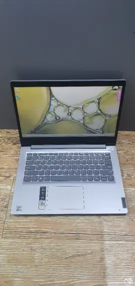 Lenovo slim 3 core i3.