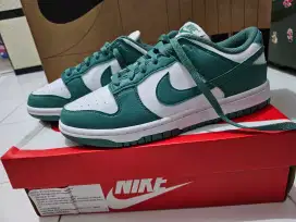 Dijual Sepatu NIKE ORI