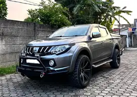 Mitsubishi Triton Exceed DC matic 4x4 2018 km 60rb antik mulus sekali