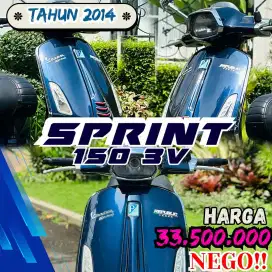 Piaggio Vespa SPRINT 150 3V Tahun 2014 Warna Biru Navy