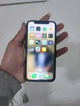 jual cepat iphone 11 pro 64gb inter minus udh ganti lcd di colour