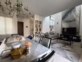 Dijual rumah furnish rapih siap huni di kimora zora bsd