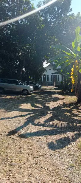 Dijual Rumah Hitung Tanah Mainroad Dago strategis BANDUNG    &gt;&gt;DN