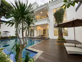Rumah 2,5 Lantai  Baru Mewah Pondok Indah