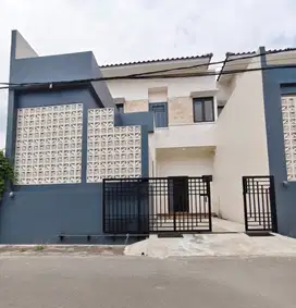 Rumah Gress Baru Minimalis di jl Kalijati Antapani tinggal 1 unit