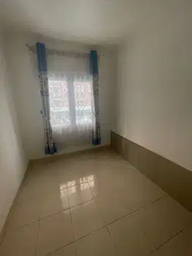Ready dijual dan disewakan Town House City Resort
