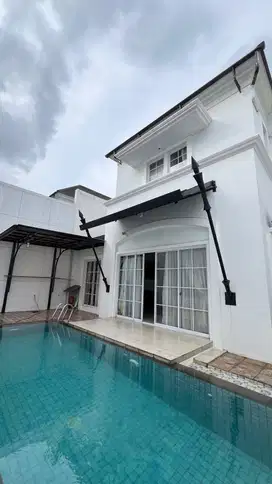 RUMAH BAGUS DAN MEWAH DI KAWASAN ELIT DE PARK BSD CITY